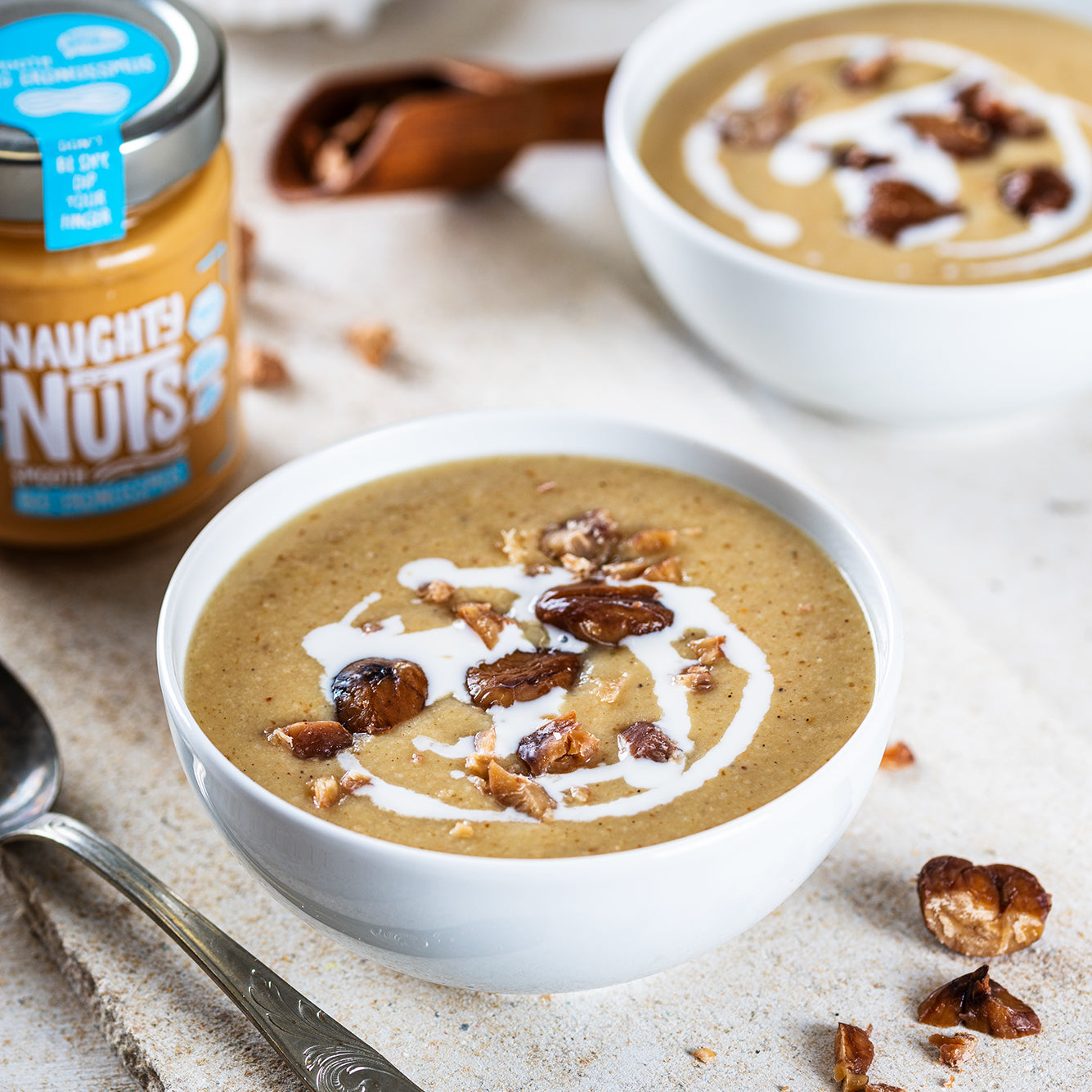 Pilz-Maronen-Suppe mit Erdnussmus