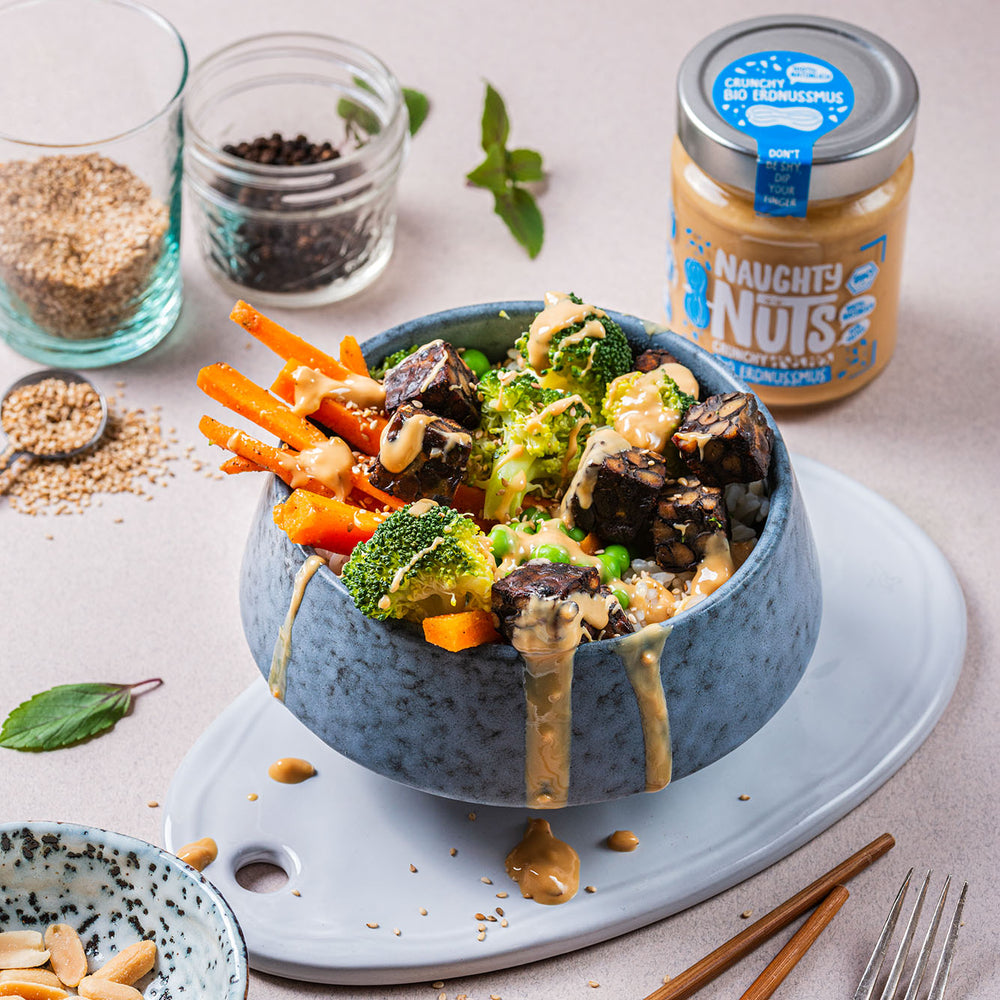 TempehReisBowl Naughty Nuts