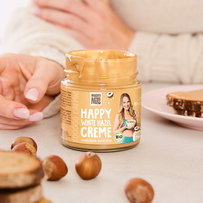 Happy White Hazel Creme